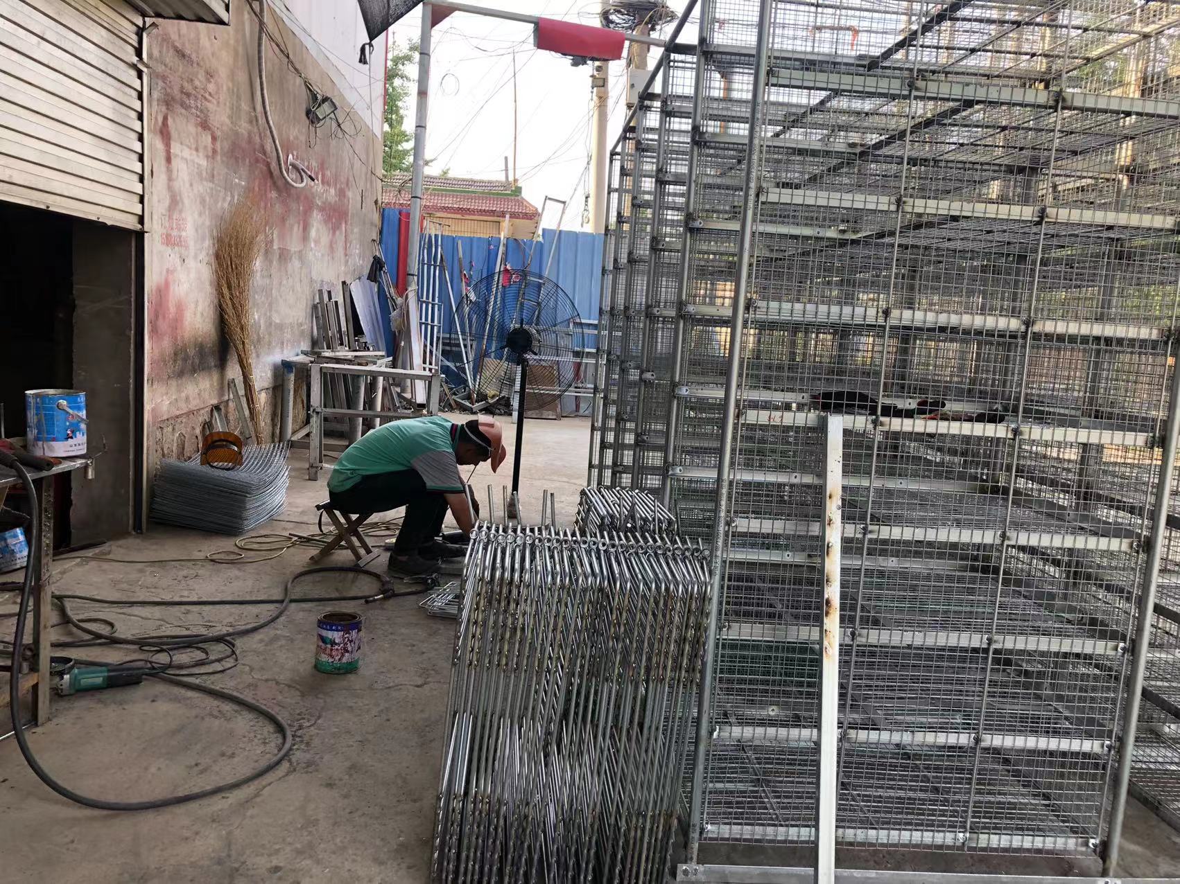 【制作过程】新一套框架完成。门，板 加工制作中